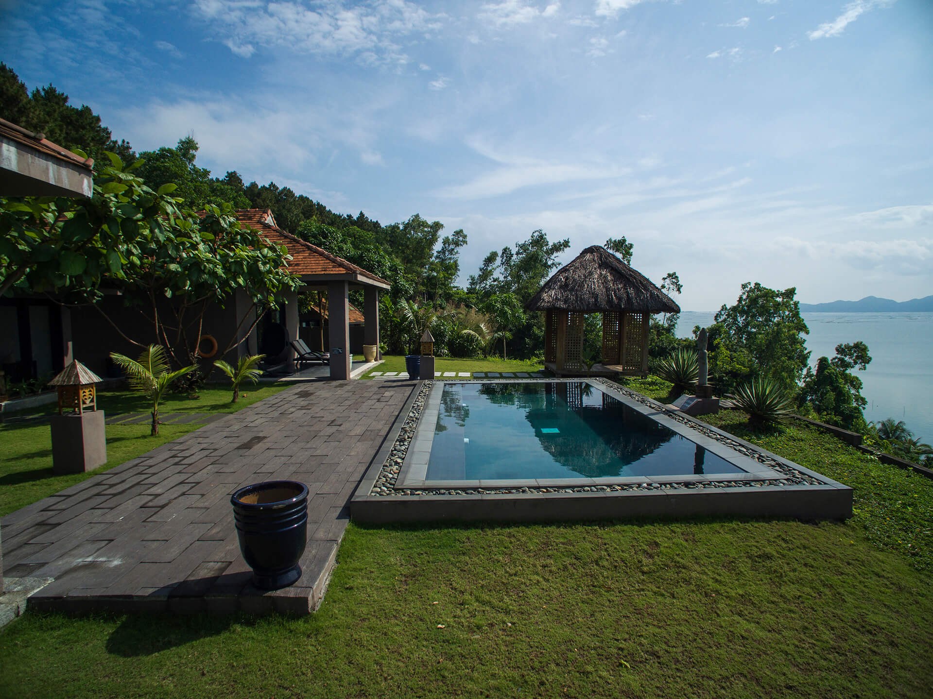 2BR-Hillside-Pool-Villa4